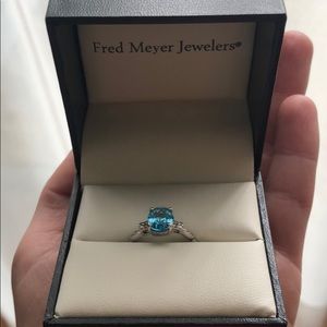 10K White Gold Blue Topaz Ring